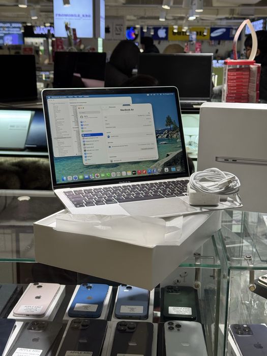 Macbook air M1 256/100% 5 цикла