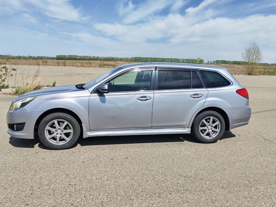 Subaru Legacy универсал