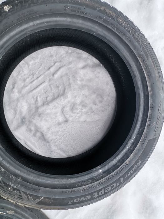 215 50 r17  pentru iarna