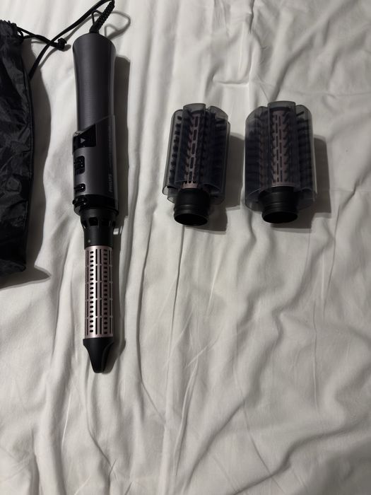 Perie cu aer cald Philips