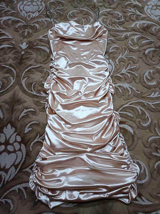 Vând rochie de seara eleganta