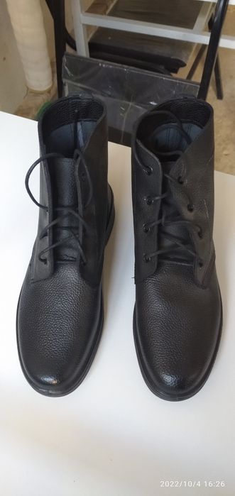 Ботинкалар сотилади. Хаммасини размери 41