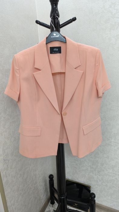 Летний офисный костюм