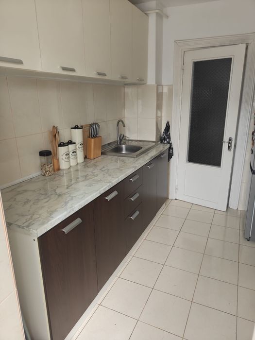 Apartament 2 camere Micro 17 decomandat – Galați, str. Oltului, lângă Biserica Sf. Ilie