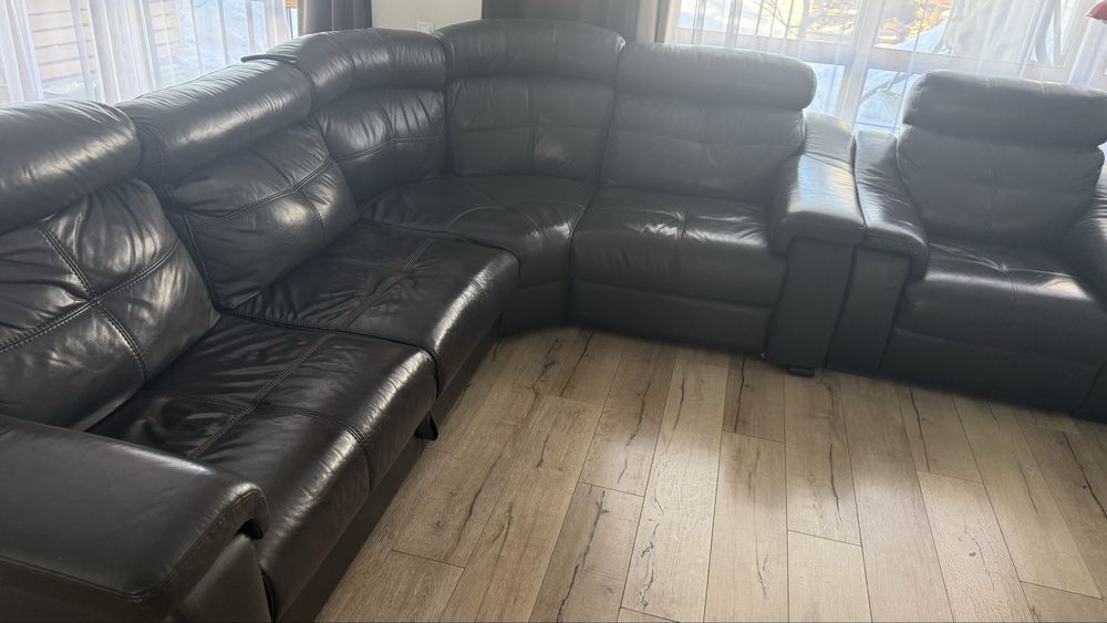 Кожаный угловой диван, кресло, пуф