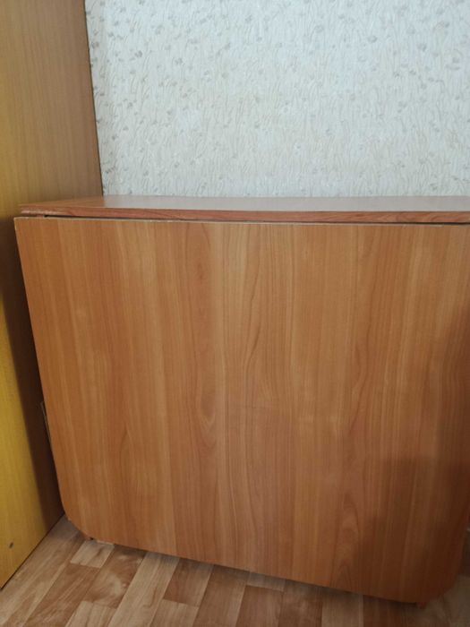 Продам стол раскладной