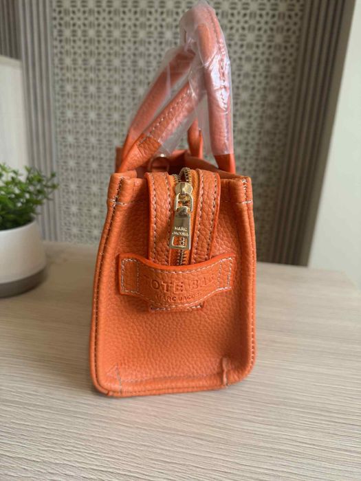 Дамска чанта на Marc Jacobs