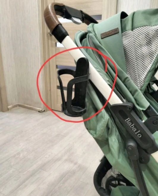 Коляска для прогулок bablo хорошая