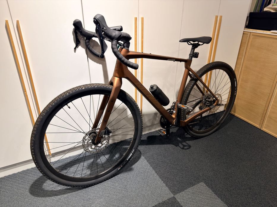 Bicicleta carbon Gravel Merida Silex 4000, masura M