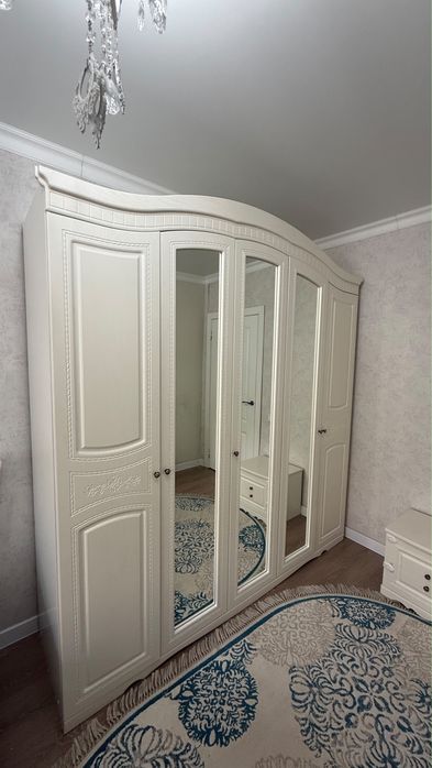 Спальный гарнитур