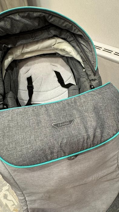 Коляска детская люксовая