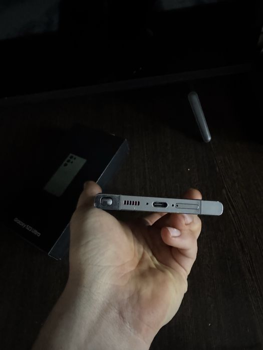 Продам Samsung Galaxy ultra s23