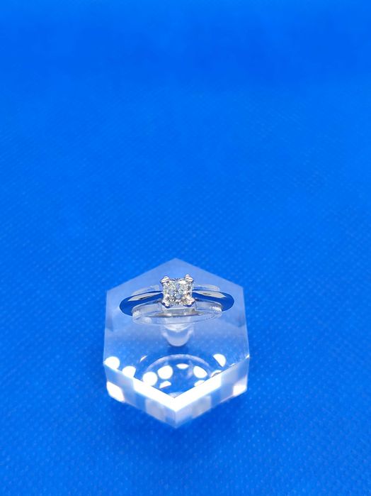 Годежен пръстен с диамант 0.61ct