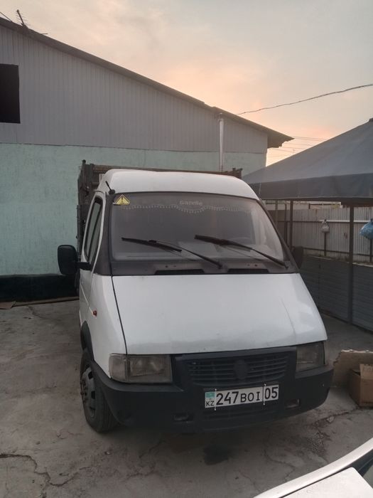 Газель бортовой в хорошем состоянии