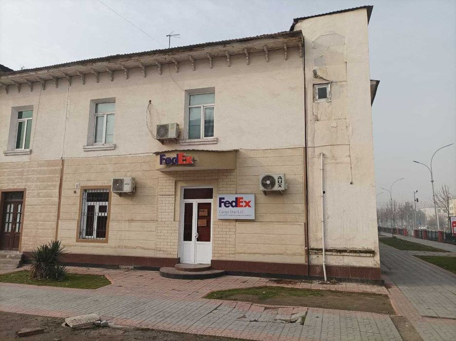 Фарғона шаҳар, Ал-Фарғоний кўчаси 55/6 уй сотилади.