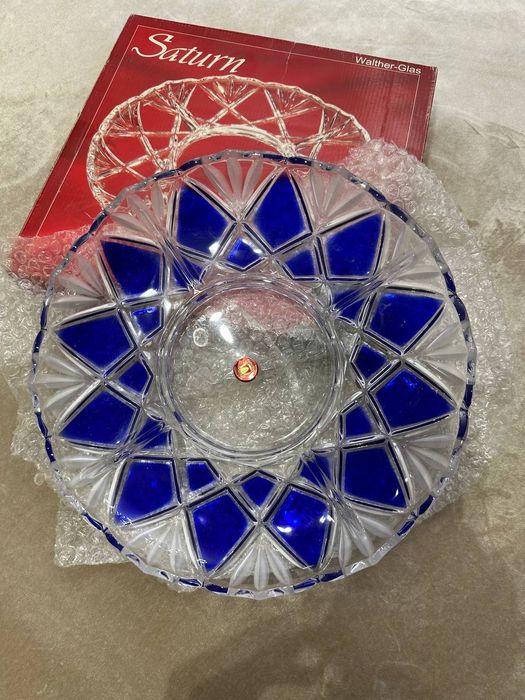 Продаются чайные сервизы, бокалы, рюмки, столовый набор, менажница