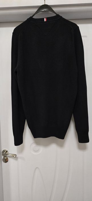 Нов. Мъжки оригинален пуловер.  TOMMY HILFIGER