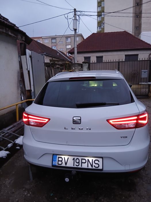 Vând Seat Leon 1,6 TDI