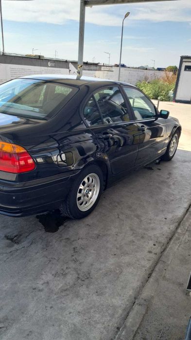 Mașină auto marca BMW E 46 an 1998