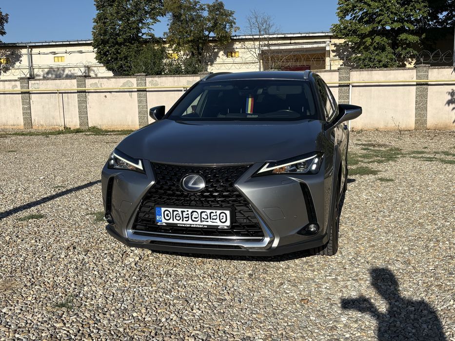 Lexus UX