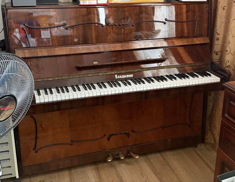 Продам пианино в нормальном состоянии