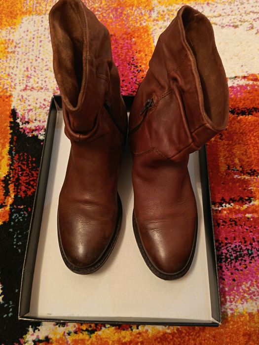 Cizme din piele naturala