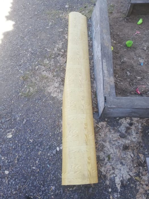 Продам линолеум светлый