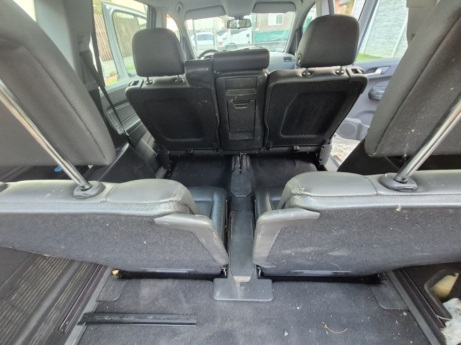 Vând interior de piele pentru opel zafira b
