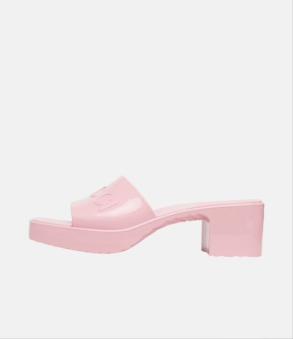 Розови сандали gucci