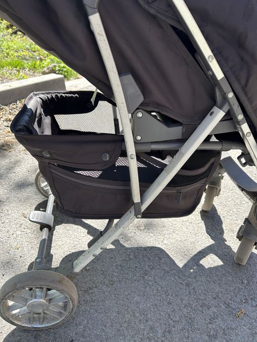 Прогулочная коляска