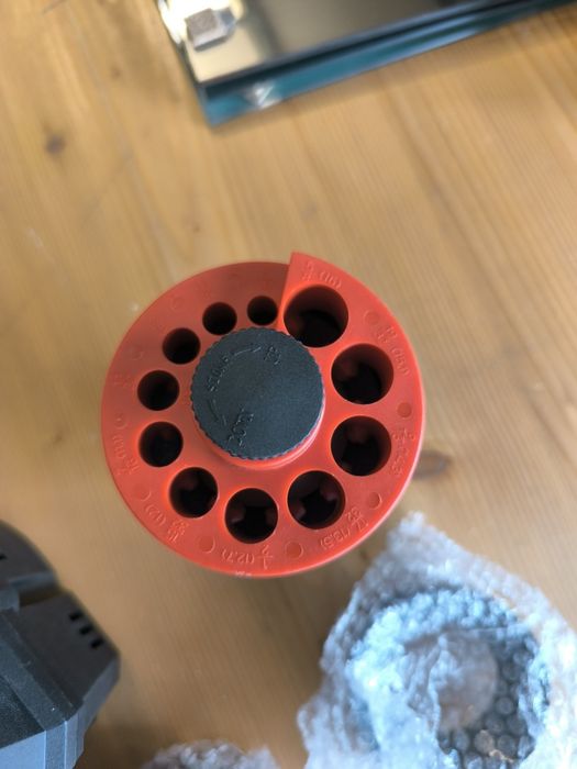 Машина за заточване на свредла