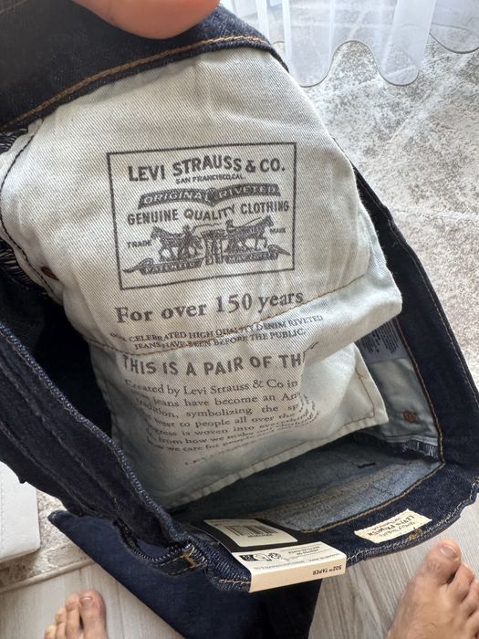 Джинсы levis 502