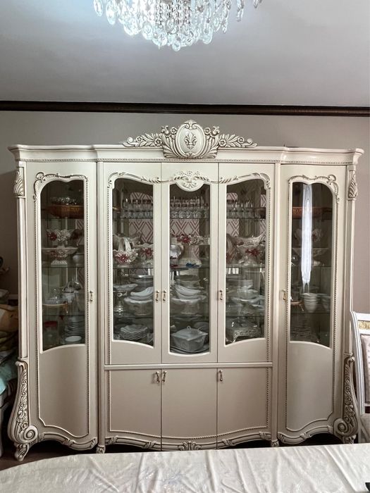 Сатылады Гостевой стенка 280 000