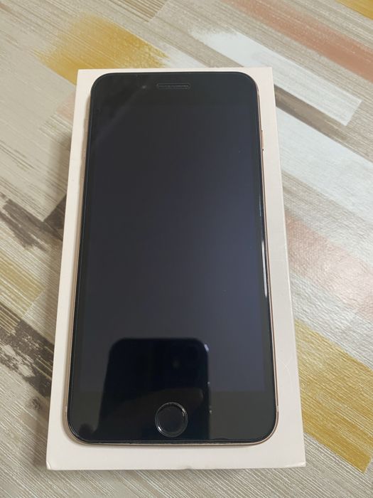 Iphone 8 Plus 64 GB