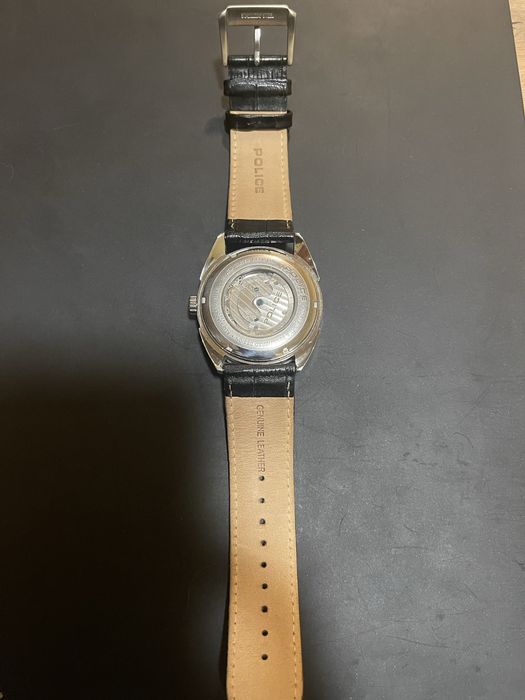 часовник Police 11426J