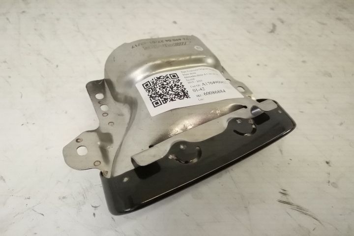 Оригинален десен изпускателен накрайник в добро състояние AMG Мерцедес