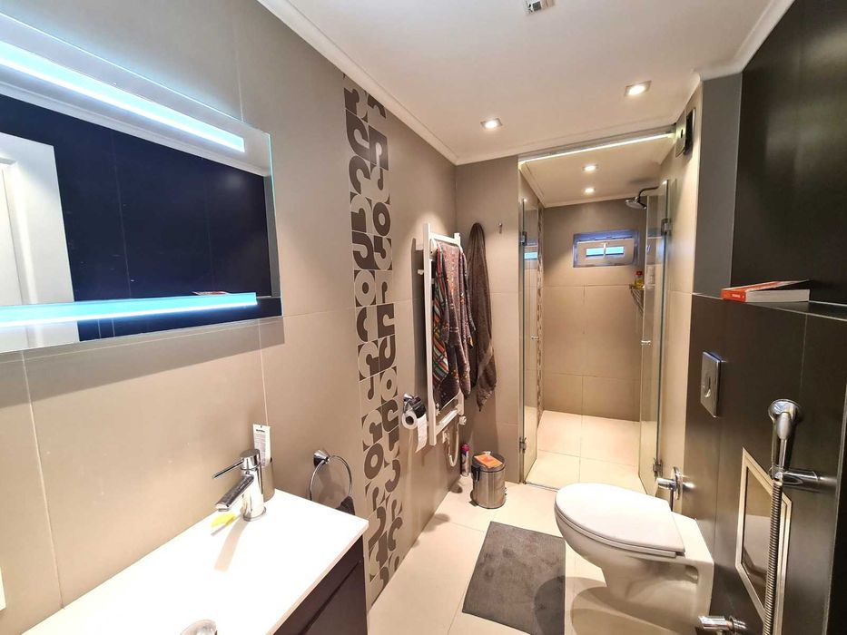 Дава се под наем Двустаен апартамент в София, Дървеница - 82 кв.м за 240 € - Снимка #3