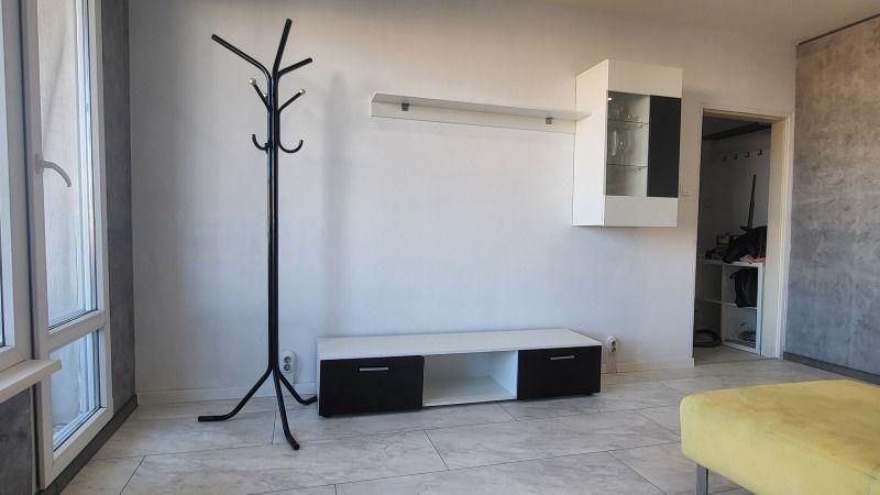 Дава се под наем Двустаен апартамент в София, Свобода - 47 кв.м за 458.49 € - Снимка #1