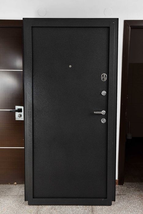 Входные двери распродажа склада