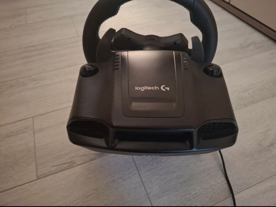 Vand Volan Logitech G29