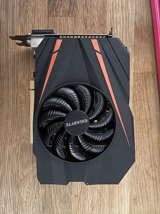Placa video GTX 1070 8gb Mini ITX