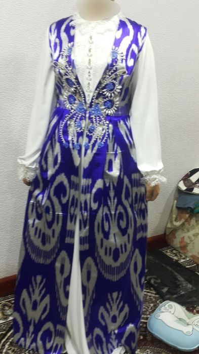 Ichdagi koynegi blan birga 600 som bitasi