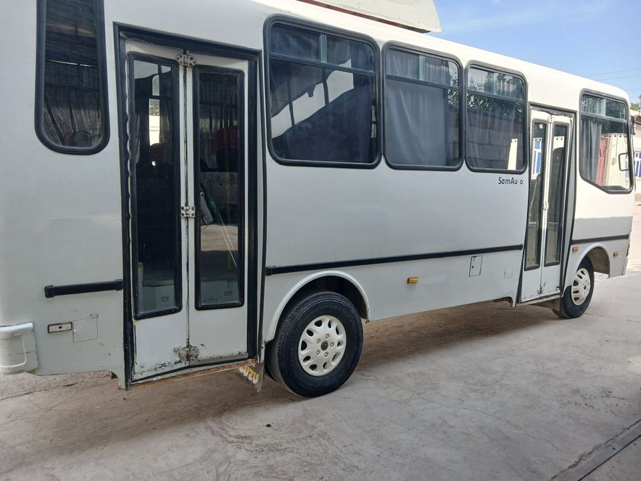 Isuzu aftobusi sotiladi tez va arzon narxlarda