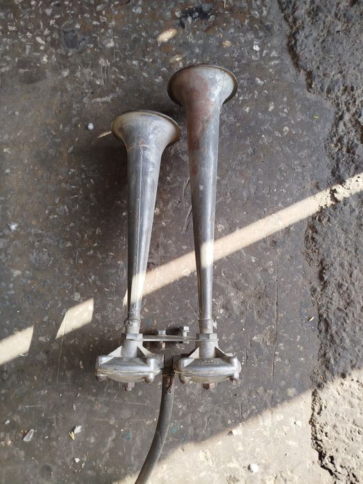 Запчасти от москвича 412 и АЗЛК 2140, 2141.