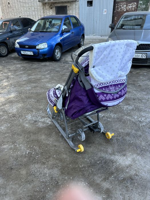 Сани на колесиках