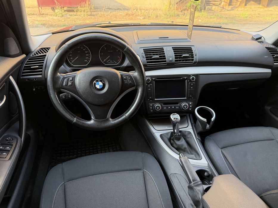 BMW 118d E87 2.0 Diesel 143 CP Xenon Navigație Rate Buy-Back 2010 E5