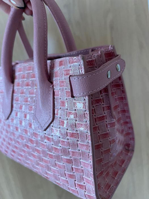 Малка , розова чанта DARIS