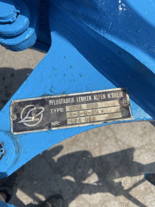 Plug Lemken opal 90 3+1 trupite