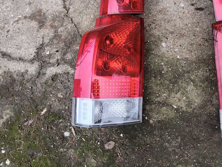 ляв и десен долен и горен стоп за волво в70 комби VOLVO V70