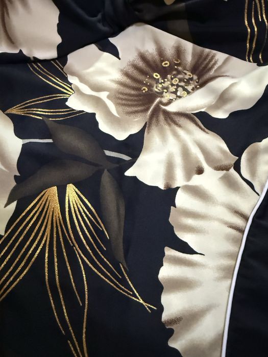 Продается купальник.